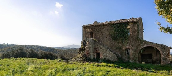 8 rooms House in Città della Pieve, Italy No. 56452 13