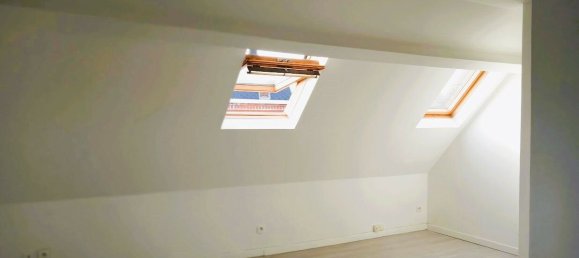 2 bedrooms Building in Denain, France No. 89342 9