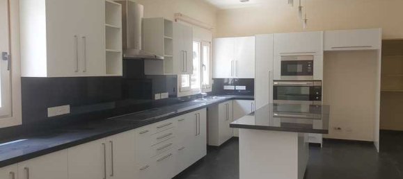 5 غرف نوم عقار تجاري في Strovolos, Cyprus رقم 17660 12