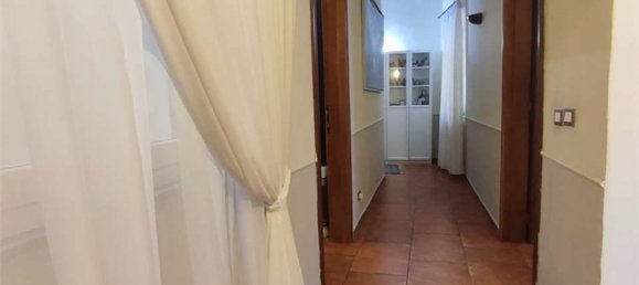 7 rooms Apartment in Livorno, Italy No. 133248 28