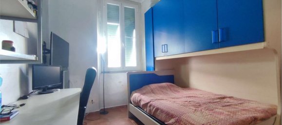 7 rooms Apartment in Livorno, Italy No. 133248 24