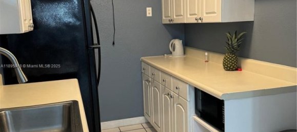 2 dormitorios propiedad comercial en venta en Miami, Miami-Dade, Florida, USA № 615916 9