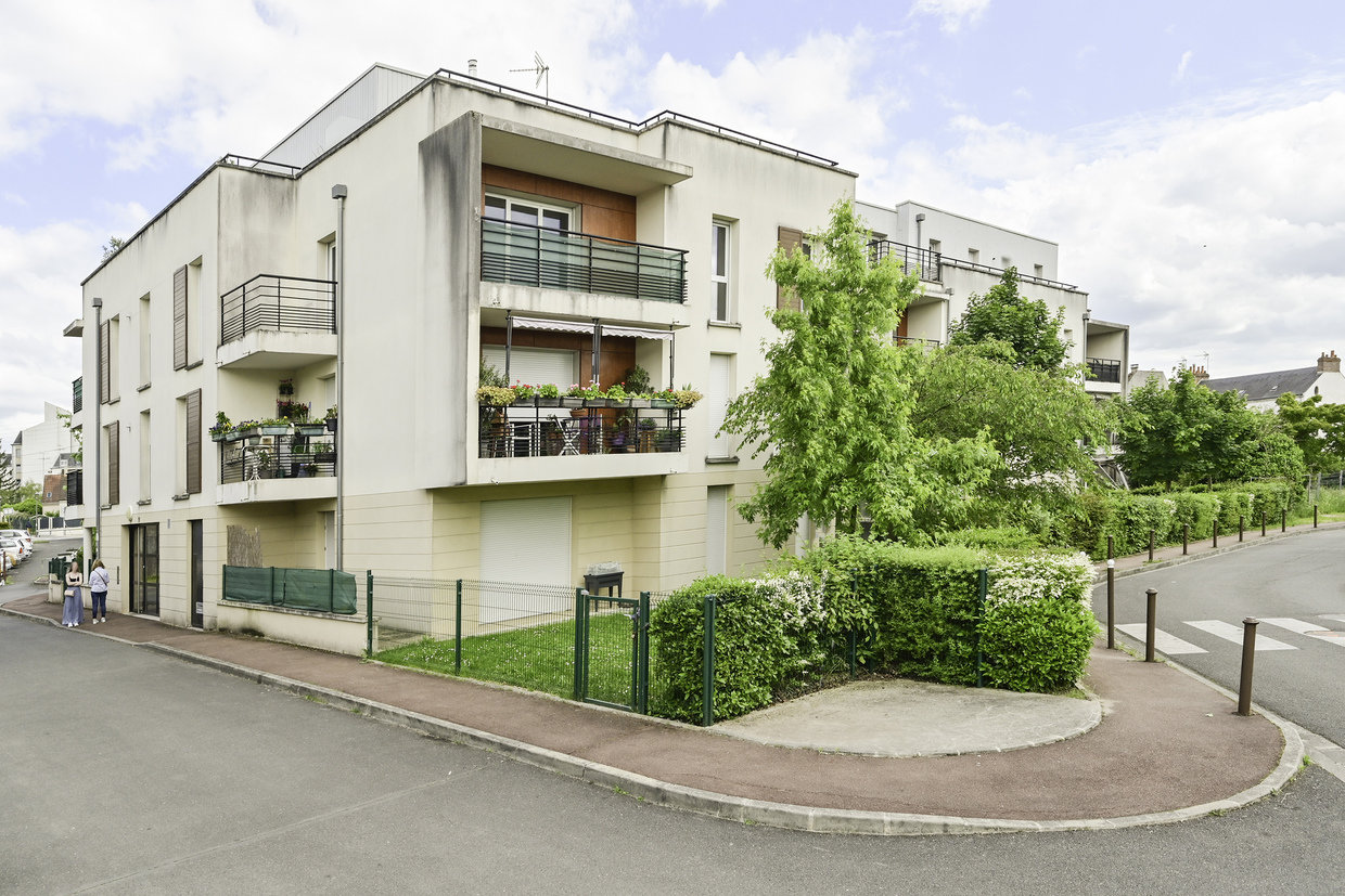 2 Schlafzimmer Wohnung in Saint-Jean-de-la-Ruelle, France, Nr. 63931