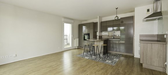 2 Schlafzimmer Wohnung in Saint-Jean-de-la-Ruelle, France, Nr. 63931 6