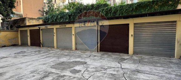 12m² Garage in Rome, Italy No. 333485 5