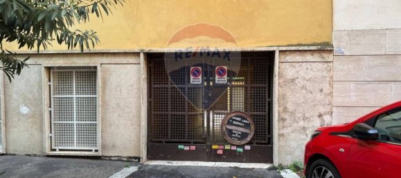 12m² Garage in Rome, Italy No. 333485 4