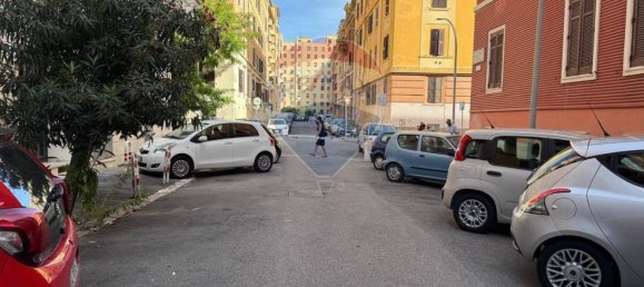 12m² Garage in Rome, Italy No. 333485 2