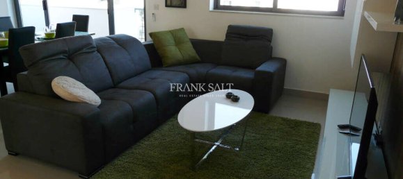 2 bedrooms Penthouse in Saint Julian's, Malta No. 8932 14