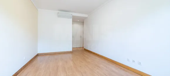 3 Schlafzimmer Wohnung in Cascais, Portugal, Nr. 74351 24