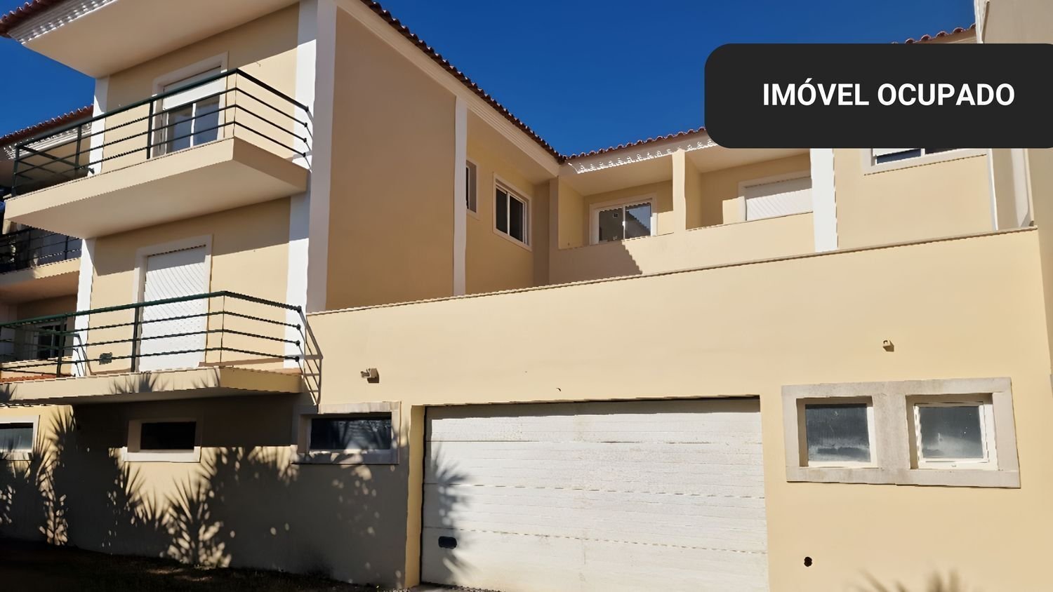 3 bedrooms Villa in Cascais, Portugal No. 289744