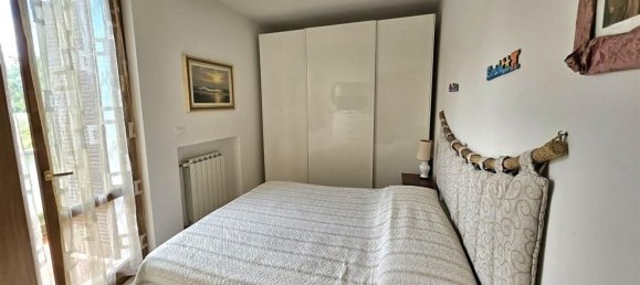 Дом с 5 спальнями в Масса, Италия № 357053 24