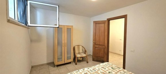 Дом с 5 спальнями в Масса, Италия № 357053 50