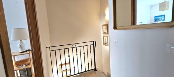 Дом с 5 спальнями в Масса, Италия № 357053 29