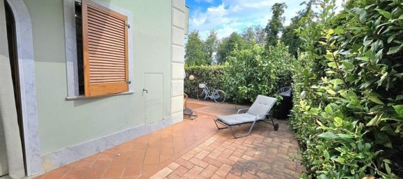 Дом с 5 спальнями в Масса, Италия № 357053 49