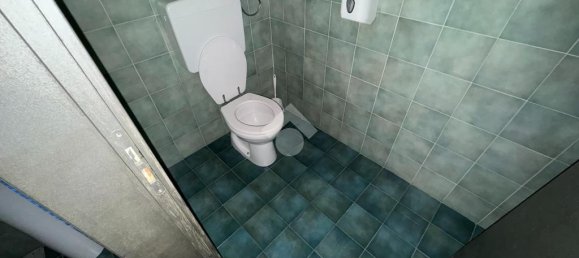 7-Zimmer Gewerbliche Immobilie in Lugo, Italy, Nr. 20461 32