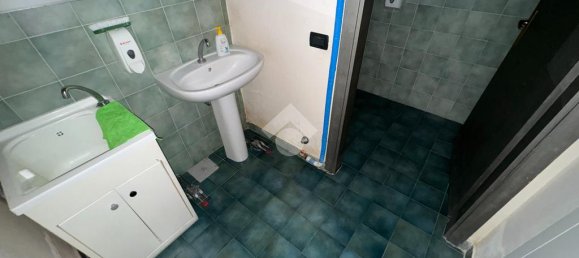 7-Zimmer Gewerbliche Immobilie in Lugo, Italy, Nr. 20461 31