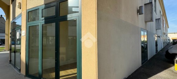 7-Zimmer Gewerbliche Immobilie in Lugo, Italy, Nr. 20461 7