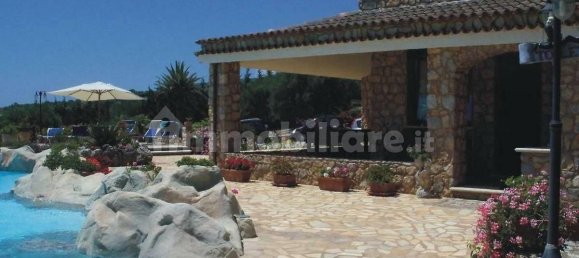 4 bedrooms Villa in Camerota, Italy No. 7390 15