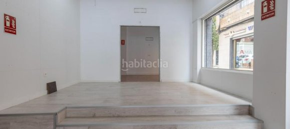عقار تجاري في Maracena, Spain 113متر مربع رقم 86389 9