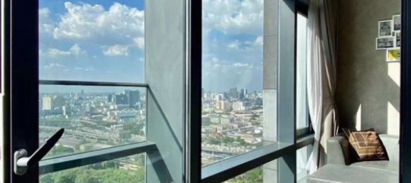 Apartamento com 1 quarto em condomínio em Ratchathewi, Thailand N.º 5194 5