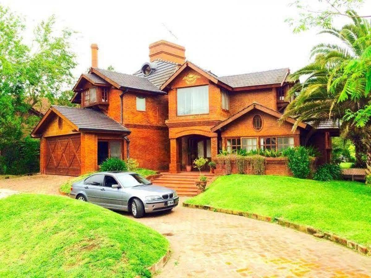 4 bedrooms House in Escobar, Argentina No. 78401