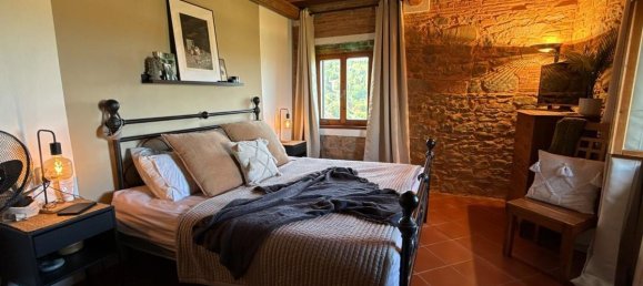 Квартира с 3 спальнями в Кьянни, Италия № 356604 11