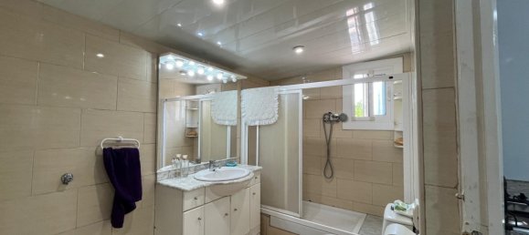 3 bedrooms Apartment in Esparreguera, Spain No. 170539 12