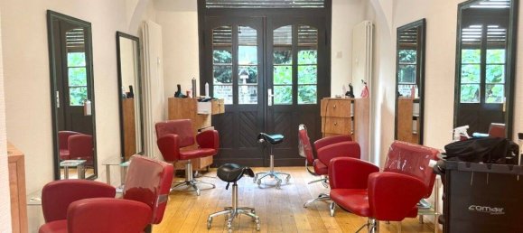 16غرفة بناية في Krefeld, Germany رقم 272009 2