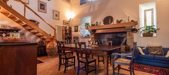 10 rooms House in Bagnoregio, Italy No. 24048 19