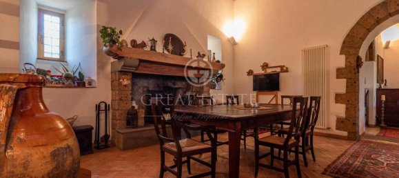 10 rooms House in Bagnoregio, Italy No. 24048 18