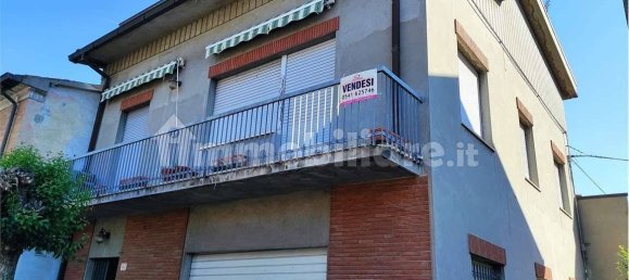 4 bedrooms House in Rimini, Italy No. 131172 18