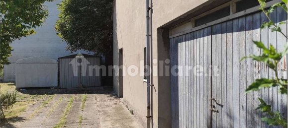 4 bedrooms House in Rimini, Italy No. 131172 10