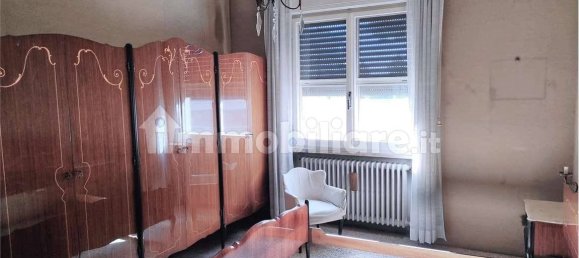 4 bedrooms House in Rimini, Italy No. 131172 5