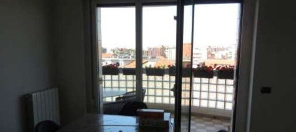 3 rooms Apartment in Milan, Italy No. 244528 6