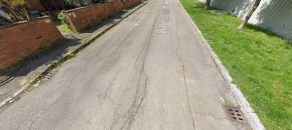 2 bedrooms Apartment in Ferrara, Italy No. 284510 12