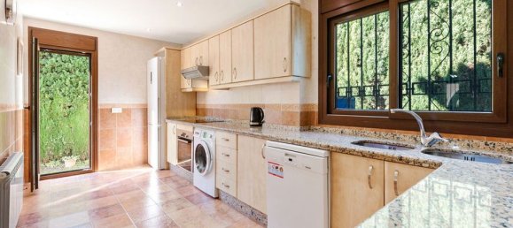 5 Schlafzimmer Villa in Estepona, Spain, Nr. 186101 7