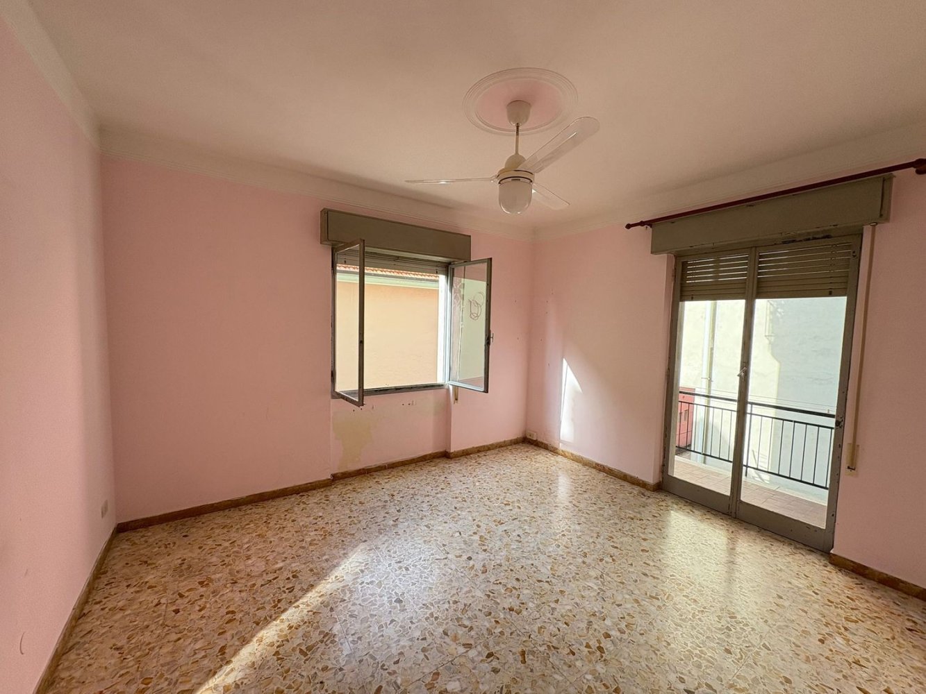 2 bedrooms Apartment in Riva Ligure, Italy No. 319768