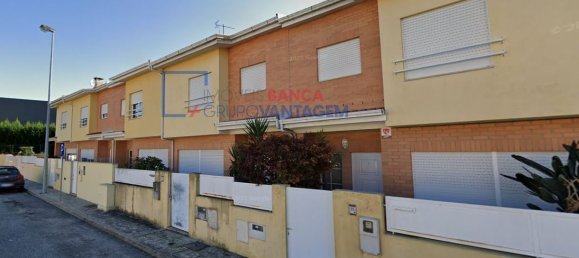 3 Schlafzimmer Haus in Requiao, Portugal, Nr. 53994 2