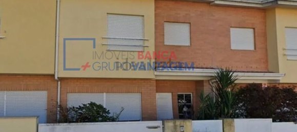 3 Schlafzimmer Haus in Requiao, Portugal, Nr. 53994 8