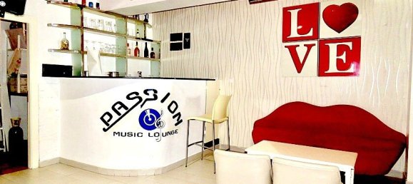 166m² Commercial property in Villamartin, Spain No. 14574 7