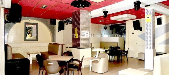 166m² Commercial property in Villamartin, Spain No. 14574 6