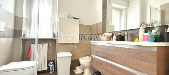 2 Schlafzimmer Wohnung in Cossato, Italy, Nr. 355601 11