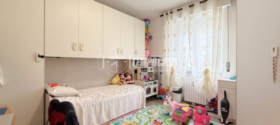 2 Schlafzimmer Wohnung in Cossato, Italy, Nr. 355601 7
