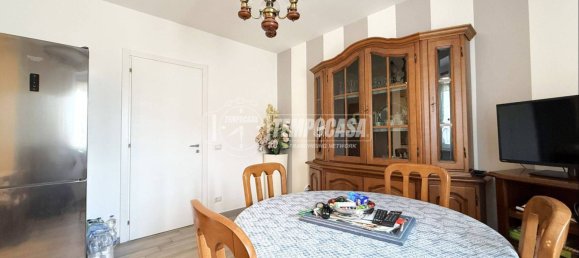 2 Schlafzimmer Wohnung in Cossato, Italy, Nr. 355601 6