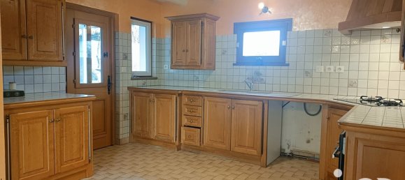 4 chambres Maison à Dame-Marie-les-Bois, France No. 42782 4