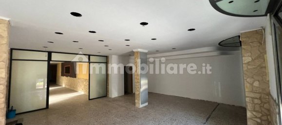 5-salle Propriété commerciale à San Giovanni la Punta, Italy No. 158557 3