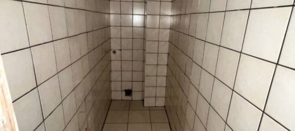 5-salle Propriété commerciale à San Giovanni la Punta, Italy No. 158557 6