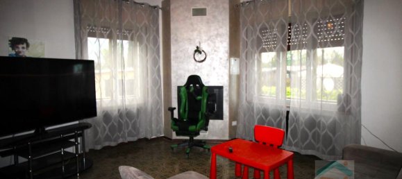 4 rooms House in Udine, Italy No. 104303 4