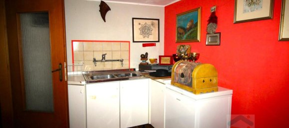 4 rooms House in Udine, Italy No. 104303 20