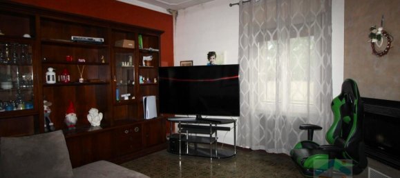 4 rooms House in Udine, Italy No. 104303 5